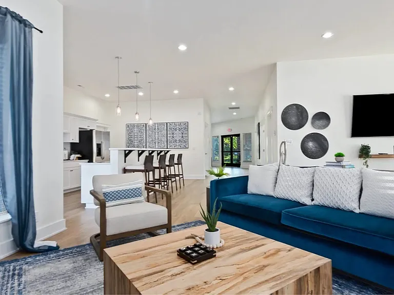 Monterra Townhomes — Photo 22