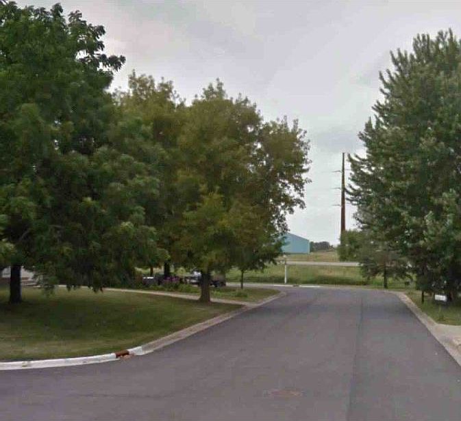 2nd image of 10 Trilane Dr