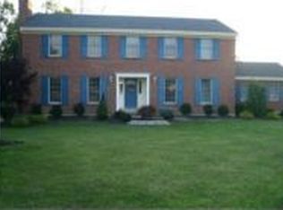 2943 Triplecrown Dr, North Bend, OH
