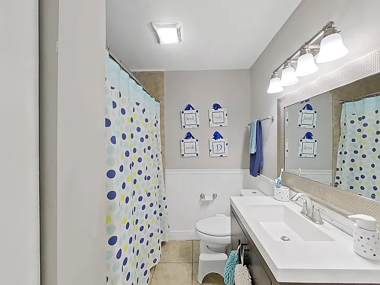 204 S Audubon Ave — Photo 16