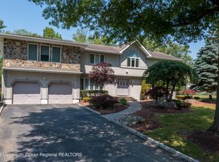 3 Kennedy Dr, Marlboro, NJ 07746