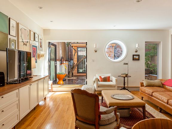 3rd image of 173 Hicks St #1E