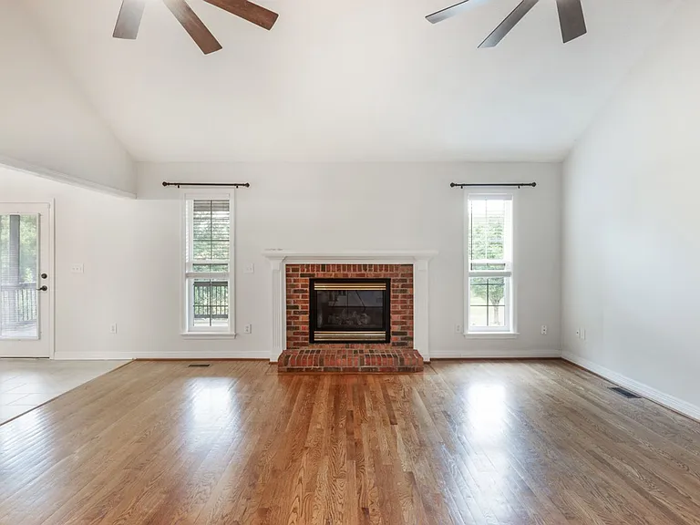 107 Deerfield Hills Rd — Photo 16