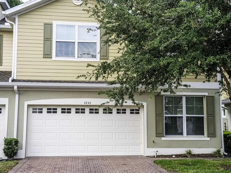 4840 Poolside Dr — Photo 1