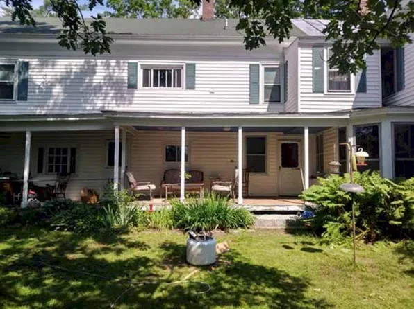 10 Weston Street, Skowhegan, ME 04976
