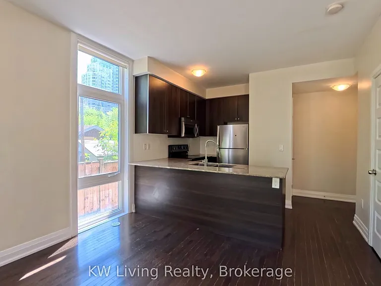 11 Eldora Ave #11 — Photo 6