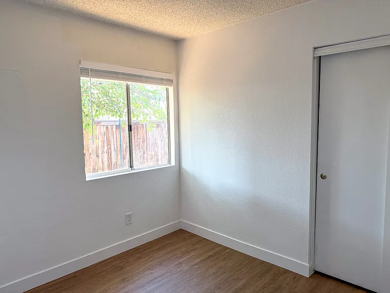 15776 Bluechip Cir — Photo 12