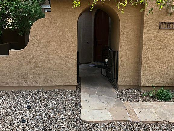 3rd image of 1161 W Sierra Madre Ave