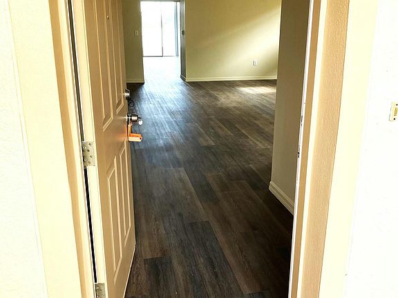 4th image of 4873 Outlook Dr