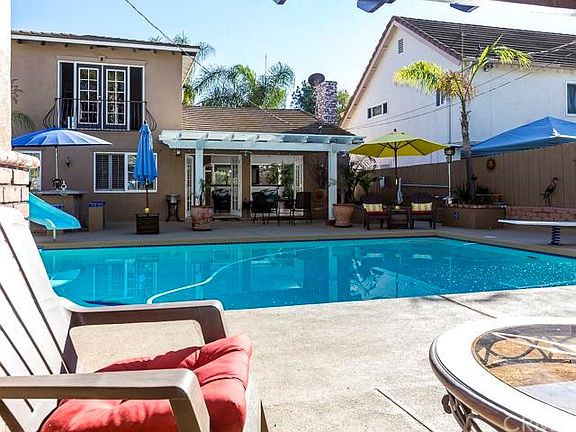 2nd image of 822 Sandwood Pl
