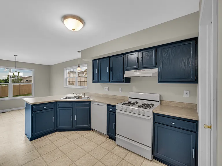 7736 E 108th Ave #C — Photo 34