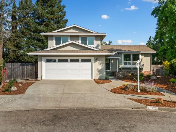 1027 Round Hill Court, Napa, CA 94558
