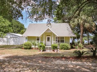 4 Engelbrecht Rd, Defuniak Springs, FL 32433