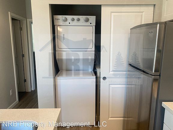 5th image of 3620 McKinley Ave #A
