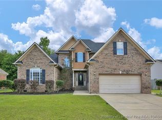 427 W Summerchase Dr, Fayetteville, NC 28311