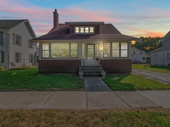21 Jackson St, Coldwater, MI 49036