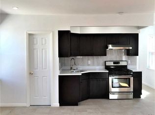 164-10 65th Ave FLOOR 2, Fresh Meadows, NY 11365
