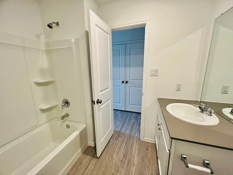 2505 Sweet Olive — Photo 18
