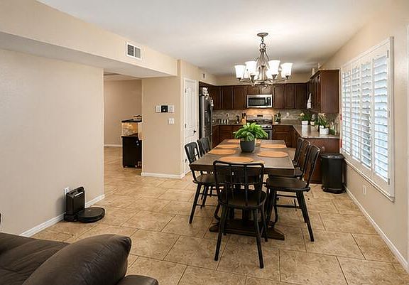 5th image of 13290 New Britton Dr