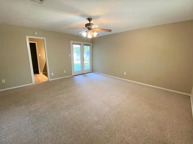 29022 Cherrywood Ln — Photo 9
