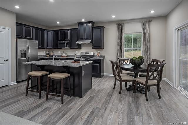 2nd image of 10368 Black Locust Ln