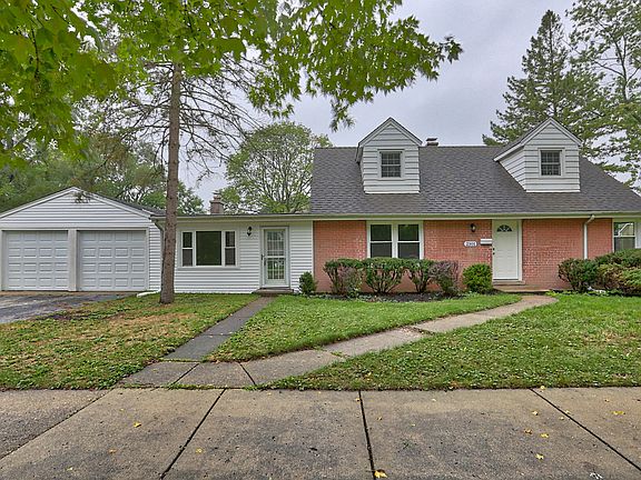 2nd image of 2301 Birchwood Ave