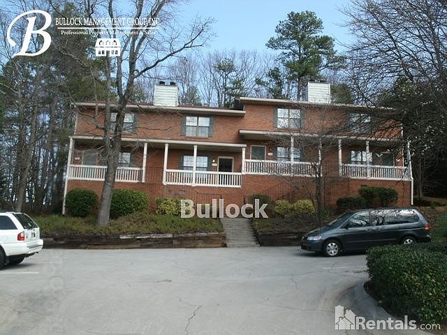 1st image of 3266 Highpoint Ct