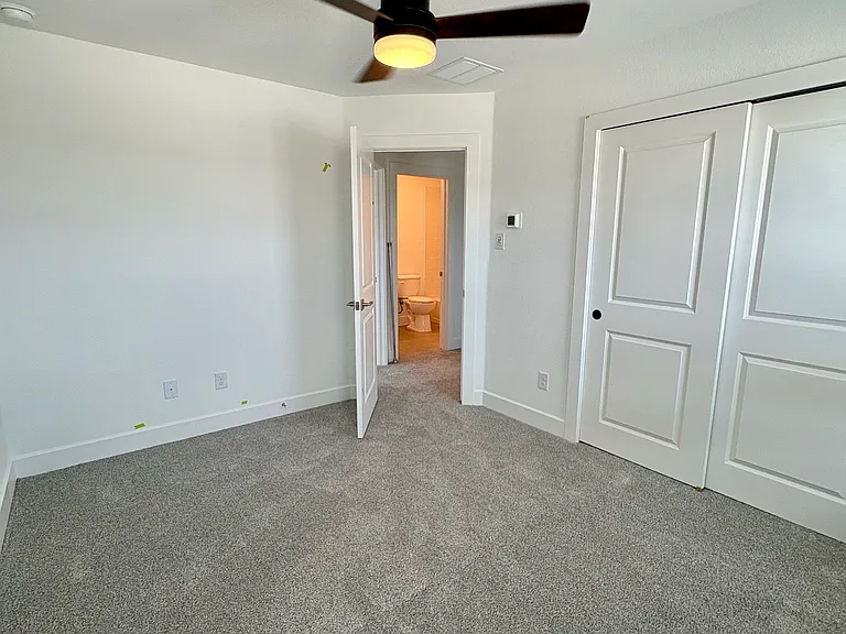 1818 Bachman Ln — Photo 17
