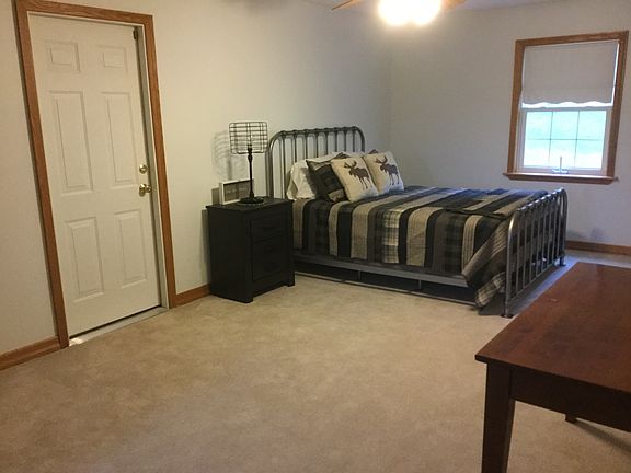 Upstairs Bedroom 