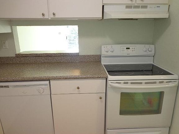 5th image of 5201 Geneva Way APT 307