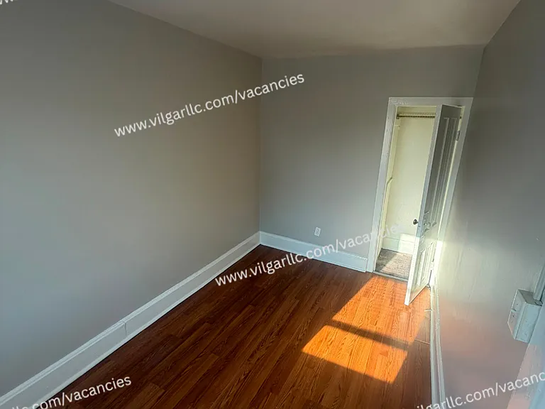 5025 Tod Ave — Photo 20