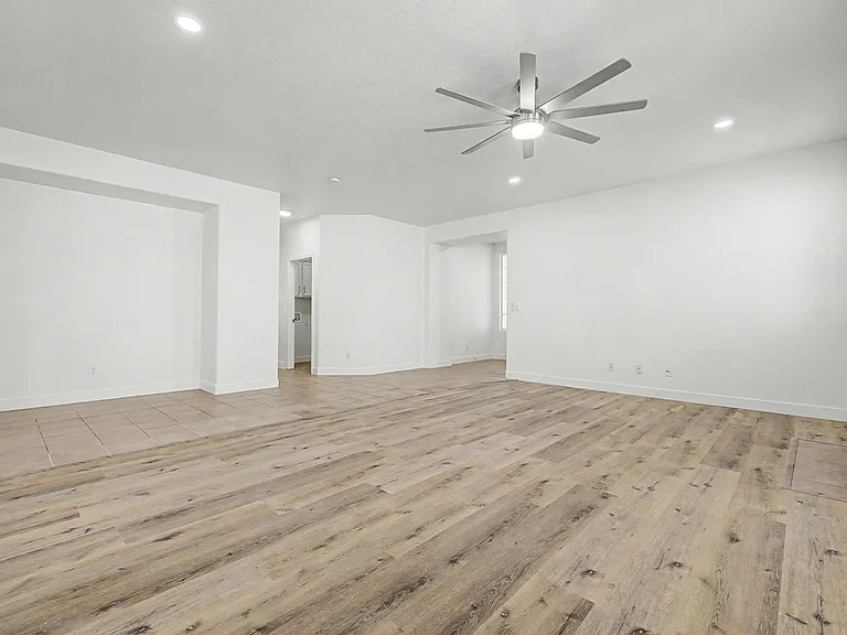 835 Entrada Ridge Ave — Photo 4