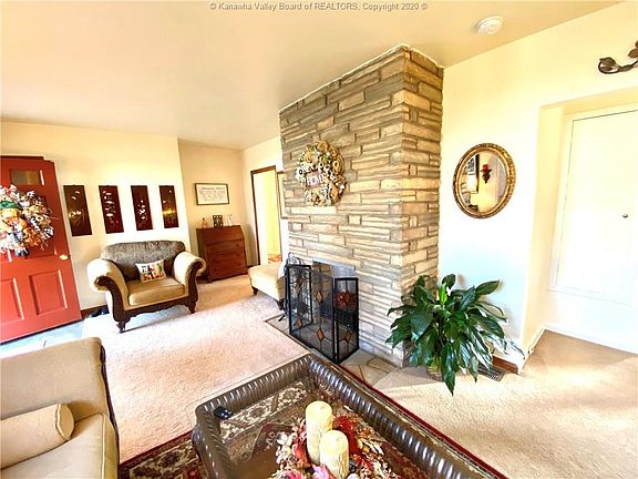 4th image of 106 Vansickle Ct