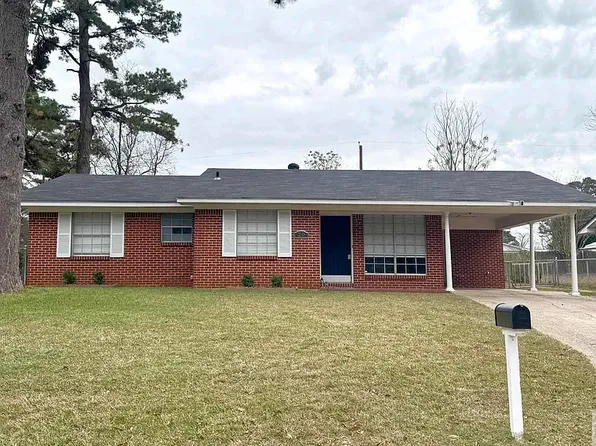 20 Tulip Dr, Texarkana, TX 75503