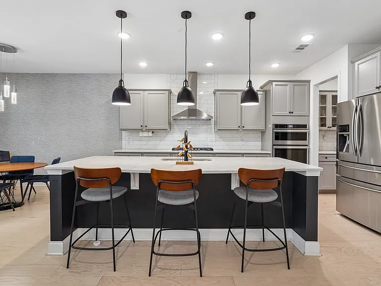 222 Rosemary Way — Photo 8