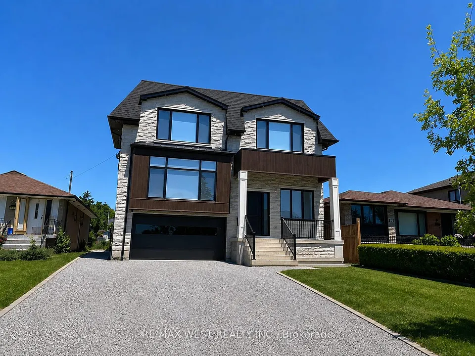 58 Aura Lea Blvd #BASEMENT