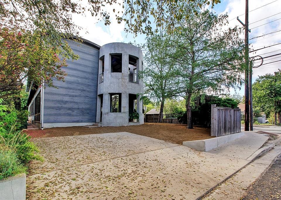 1st image of 1308 W North Loop Blvd #B