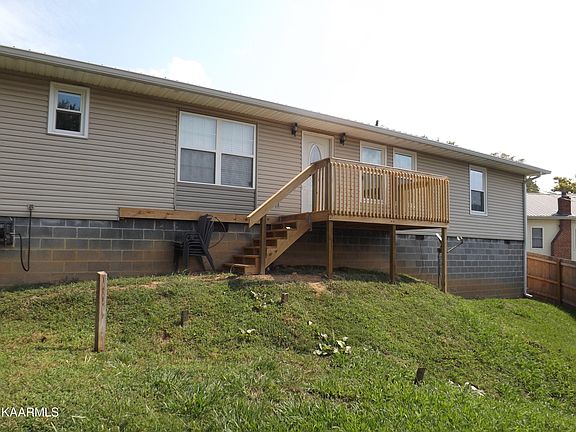 2nd image of 150 Owens Ln