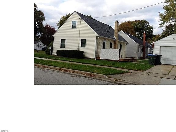 2nd image of 2605 21st St
