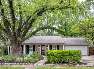 5541 Schumacher Ln, Houston, TX 77056