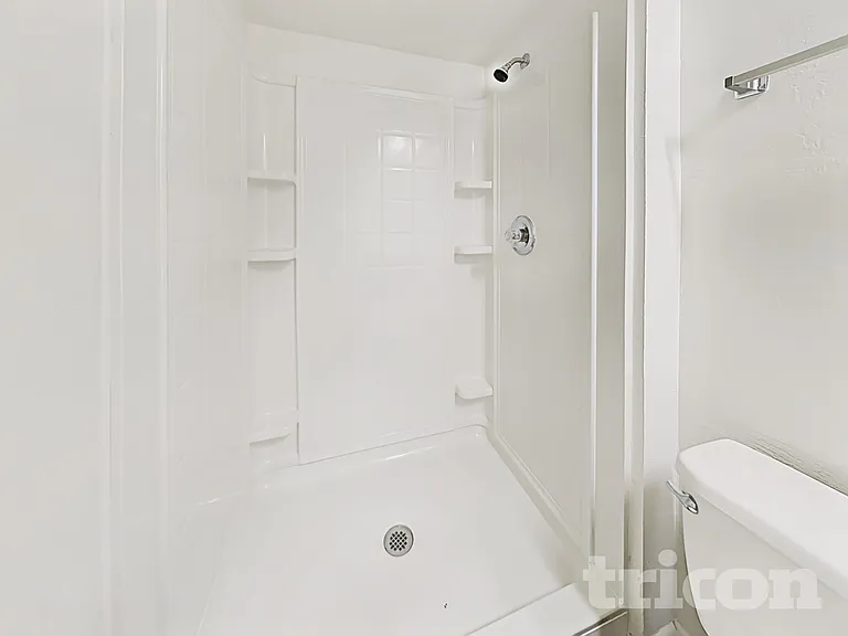 7805 W Cora Ln — Photo 8