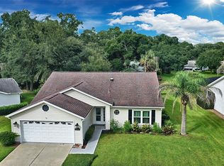 25735 Glen Eagle Dr, Leesburg, FL 34748