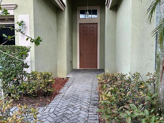 4th image of 9740 SW Lindale Trace Blvd