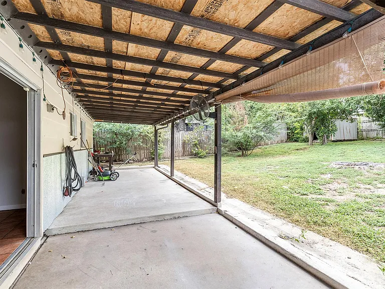 7506 Glenhill Rd — Photo 18