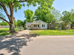 726 N Chickasaw St, Pauls Valley, OK 73075