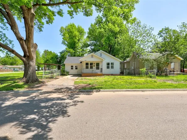 726 N Chickasaw St, Pauls Valley, OK 73075