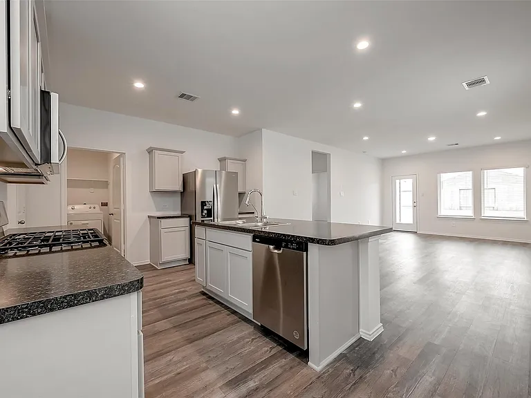 5619 Vintage Oakmont Dr — Photo 14