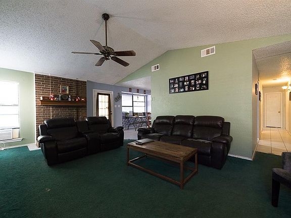 3rd image of 5816 Maurie Dr