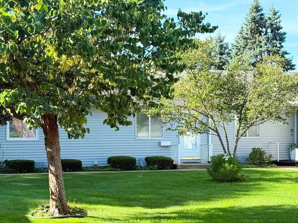 5286 Green Meadow Rd, Kalamazoo, MI 49009