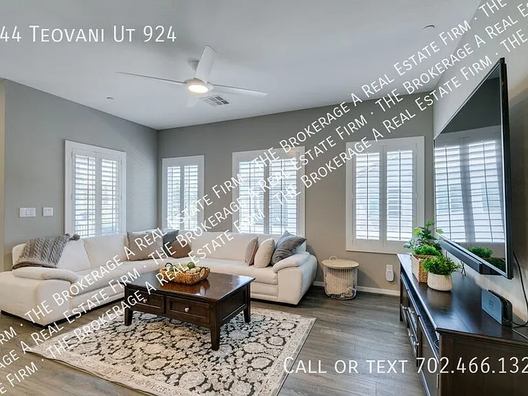 544 Teovani St #924 — Photo 17